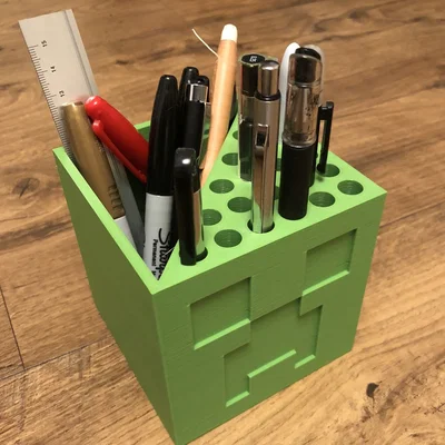 Creeper Desk Tidy – Hộp đựng đồ để bàn kiểu Creeper