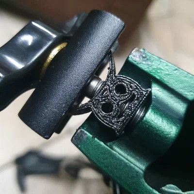 Lò xo kẹp khung xe Brompton hình cú (Owl Clamp Spring) in 3D
