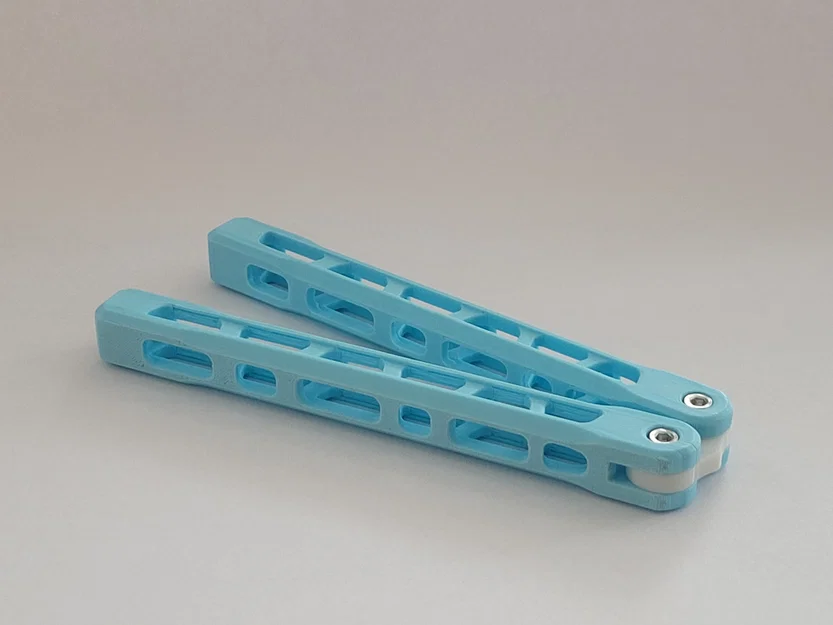 Skeletonized M3 Balisong (Balisong M3 dạng Skeletonized) - Image 4