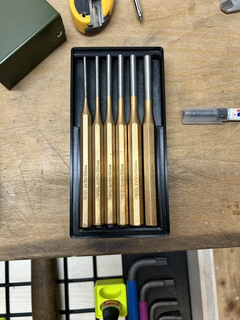 Khay đựng bộ đột lỗ Gridfinity (Punch Holder) thông minh gọn gàng - Image 1
