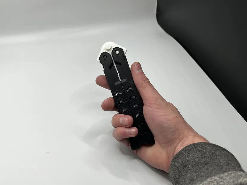 Balisong (Butterfly Knife) in 3D hoàn toàn - Image 2