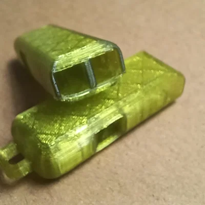 Còi Thổi 3D Siêu Nhỏ Có Móc Treo Tiện Lợi Cho Chìa Khóa