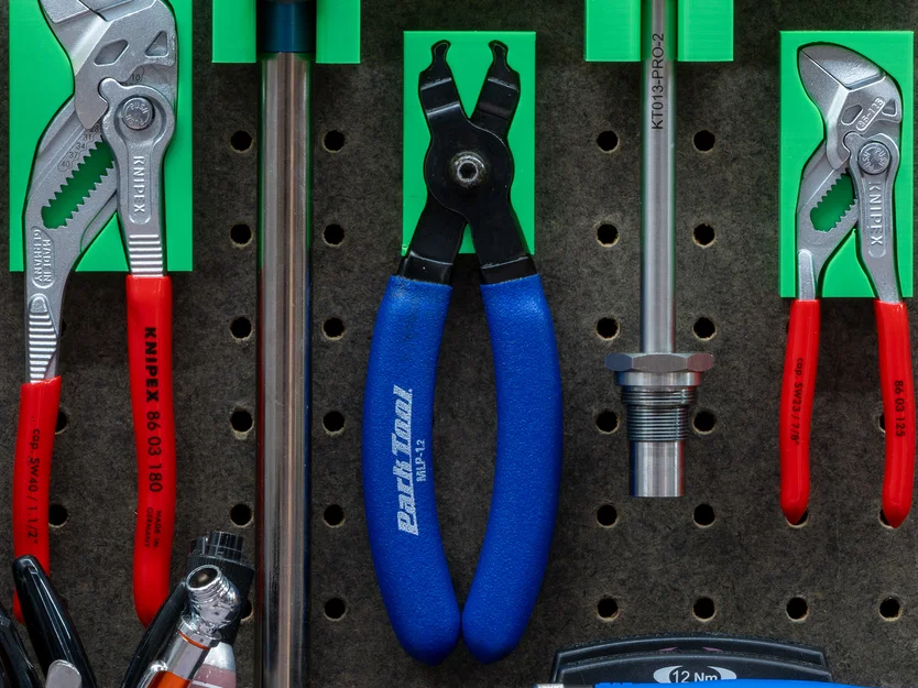 Giá treo pegboard cho kìm Park Tool MLP-1.2 - bản nam châm - Image 1