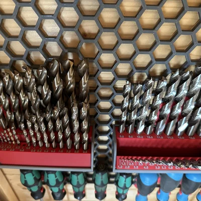 Giá giữ mũi khoan (Print-in-Place) - HSW Honeycomb Wall