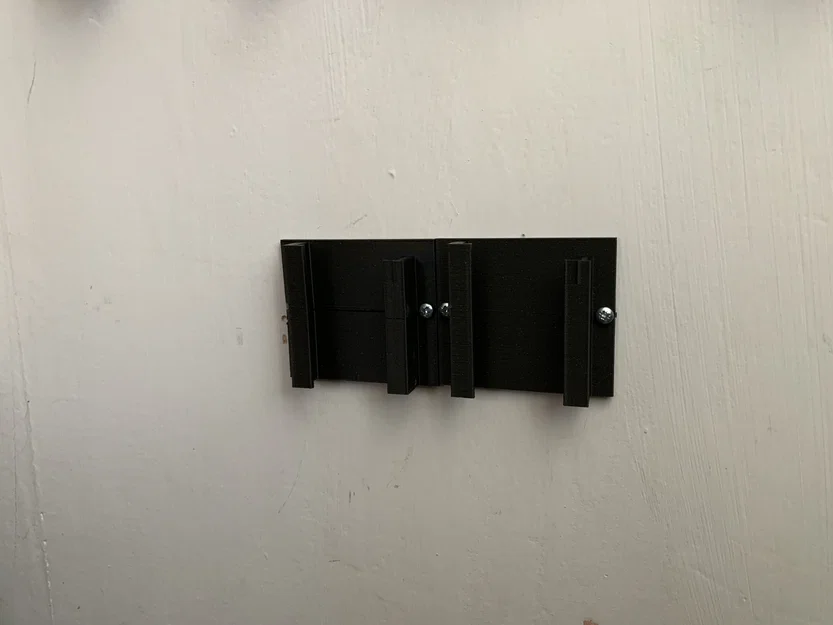 Giá treo tường pin Stanley 18V - Image 4