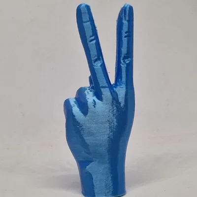 Mô hình 3D bàn tay giơ ký hiệu hòa bình (Peace hand gesture)