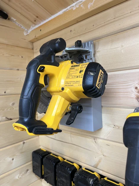 Giá treo máy cưa đĩa Dewalt DCS391 - Giải pháp lưu trữ 3D thông minh - Image 3