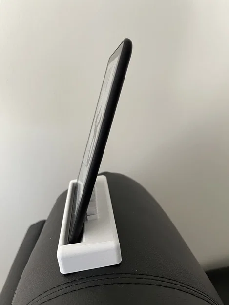 Giá đỡ Kindle Paperwhite (Kindle Paperwhite Stand) in 3D tiện lợi - Image 1