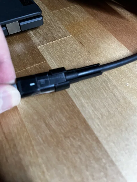 Ốp bảo vệ đầu cáp USB-C cho Dell WD19 Dock (Cable Guard) - Image 3