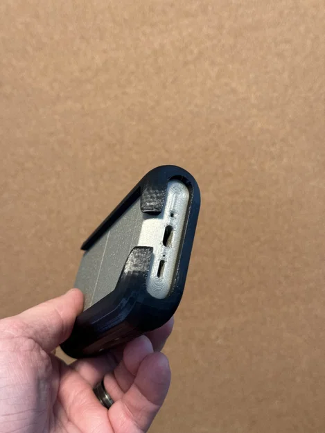 Holster đeo thắt lưng cho pin Apple Vision Pro - Image 7