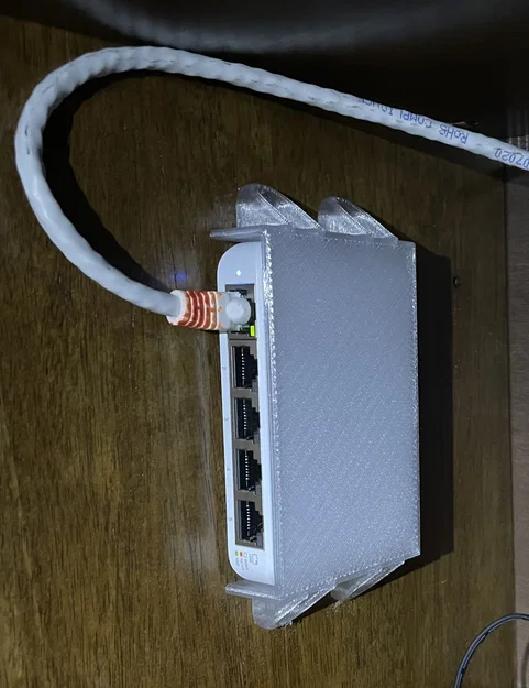 Giá treo switch Ubiquiti Flex Mini (USW-Flex-Mini) gắn tường/dưới kệ - Image 9