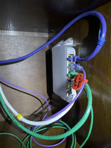 Giá treo switch Ubiquiti Flex Mini (USW-Flex-Mini) gắn tường/dưới kệ - Image 10
