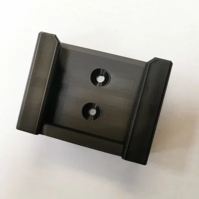 Giá treo pin Milwaukee M18 gọn gàng, chắc chắn (File in 3D)