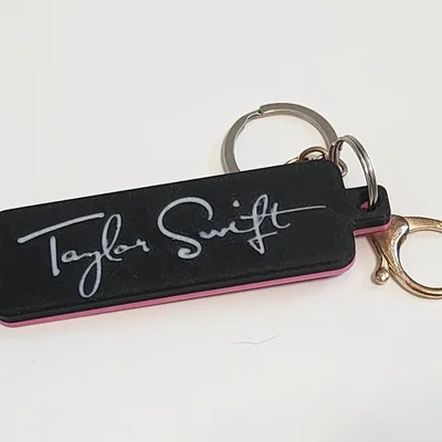 Móc khóa Taylor Swift Lover