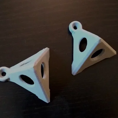 Chân Kê Sơn Dạng Kim Tự Tháp Cho Xưởng (Workshop Painting Pyramid Stands)