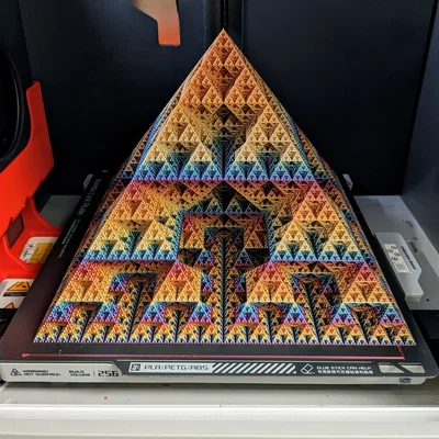 Kim tự tháp Fractal Sierpinski Level 7 (Vase Mode)