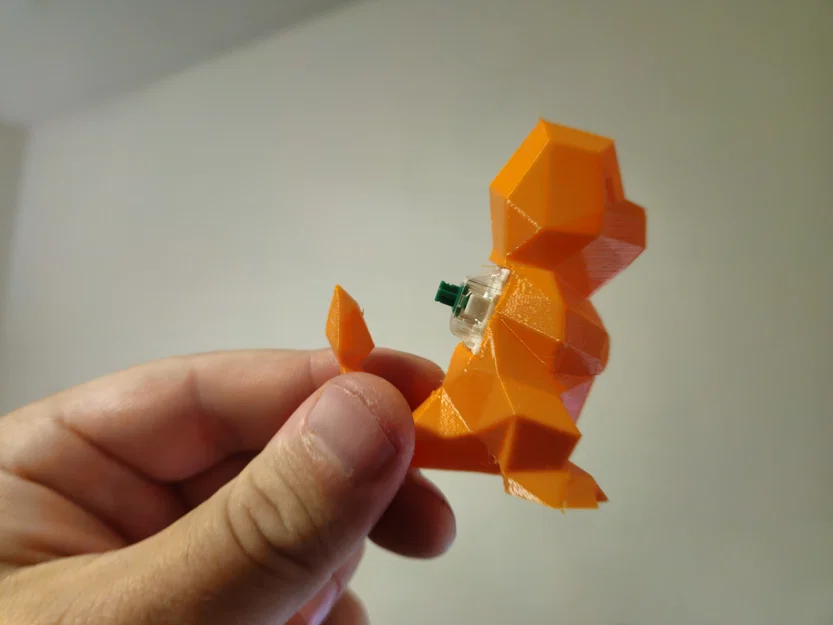 Mô hình Charmander Low-Poly tích hợp Cherry MX Switch độc đáo - Image 1