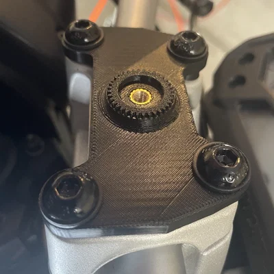Ngàm gắn ghi-đông Ducati Monster (tương thích Quad Lock)