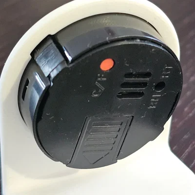 Đế dựng máy đo nhiệt độ và độ ẩm (Hygrometer stand) in 3D tiện dụng
