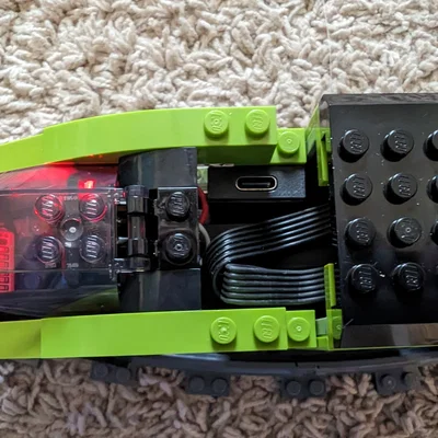 Mod Lego Train 60337: Pin 18650 sạc lại + Boost 9V (TP4056)