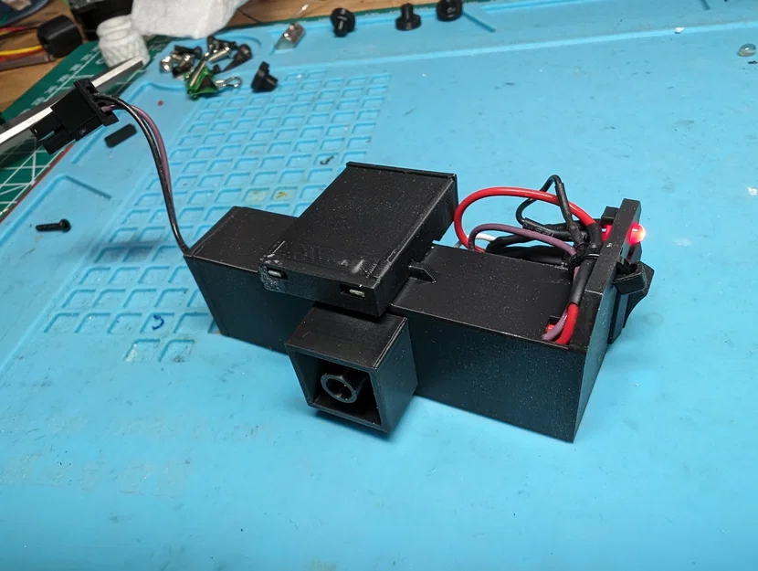 Mod Lego Train 60337: Pin 18650 sạc lại + Boost 9V (TP4056) - Image 4