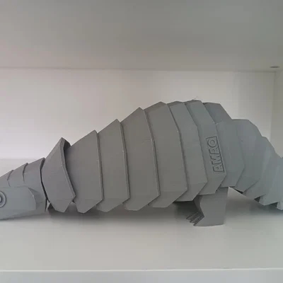 Tê tê khớp nối (pangolin articulated) dễ thương