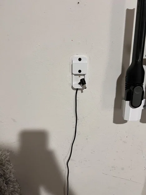 Giá treo tường máy hút bụi Shark (Shark Vacuum Wall Mount) in 3D - Image 1