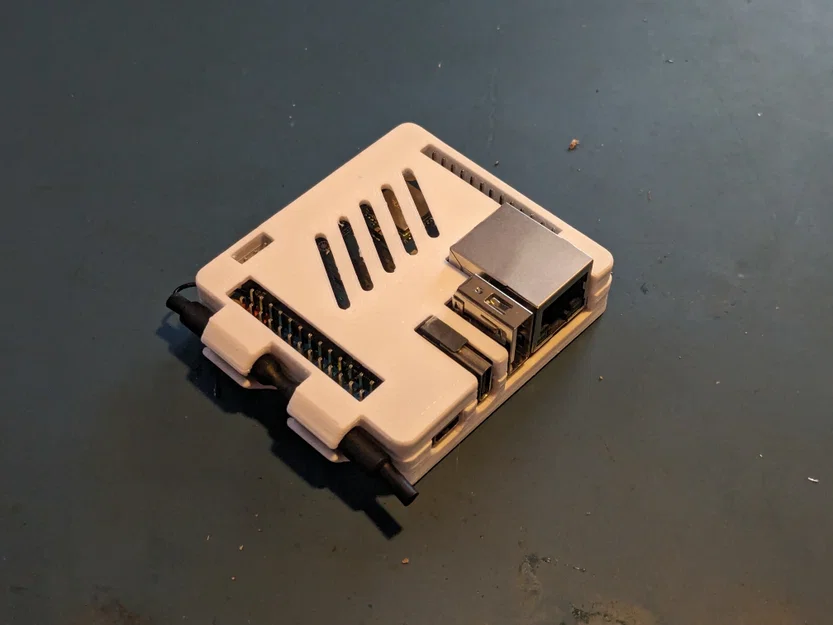 Vỏ Orange Pi Zero 3 kèm ngàm gắn anten (Antenna Mount) - Image 1