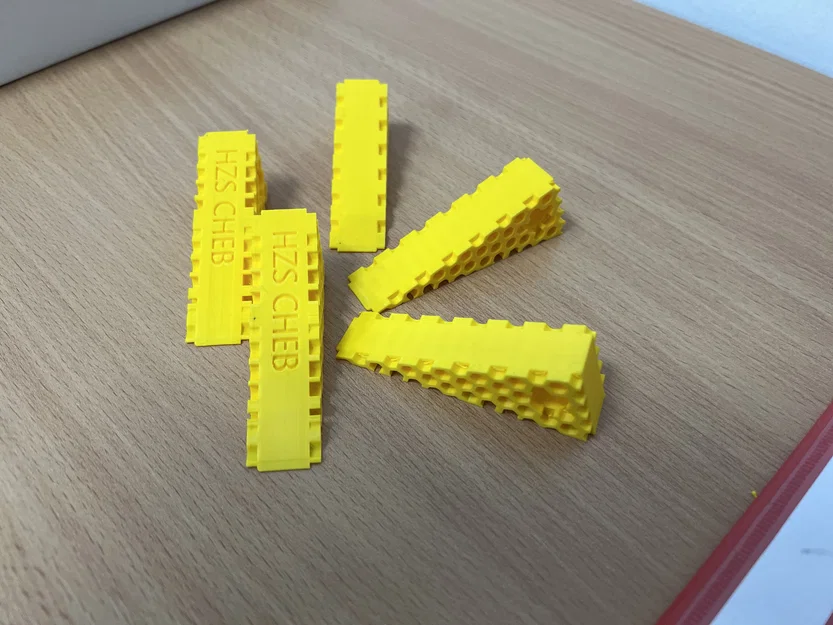 Mẫu nêm chặn cửa 3D nhỏ gọn, tùy biến dễ dàng - Image 1
