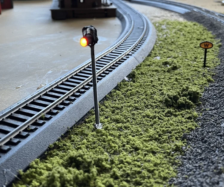 Tín hiệu đường sắt tỉ lệ HO (HO Scale Railroad Signal) - Image 1