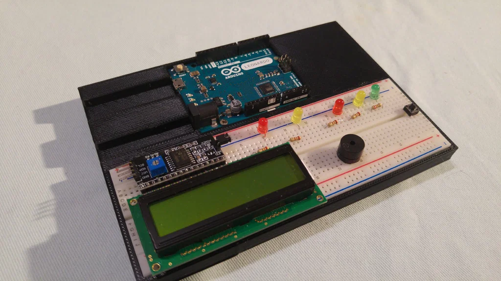 Giá đỡ Arduino và breadboard (Arduino breadboard holder) - Image 1