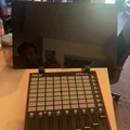 Giá đỡ Akai APC Mini MKII kèm khay đặt màn hình/iPad in 3D - Thumbnail 3