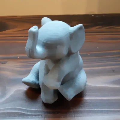 Mô hình chú voi con (Sitting Elephant) trang trí bàn làm việc cực xinh