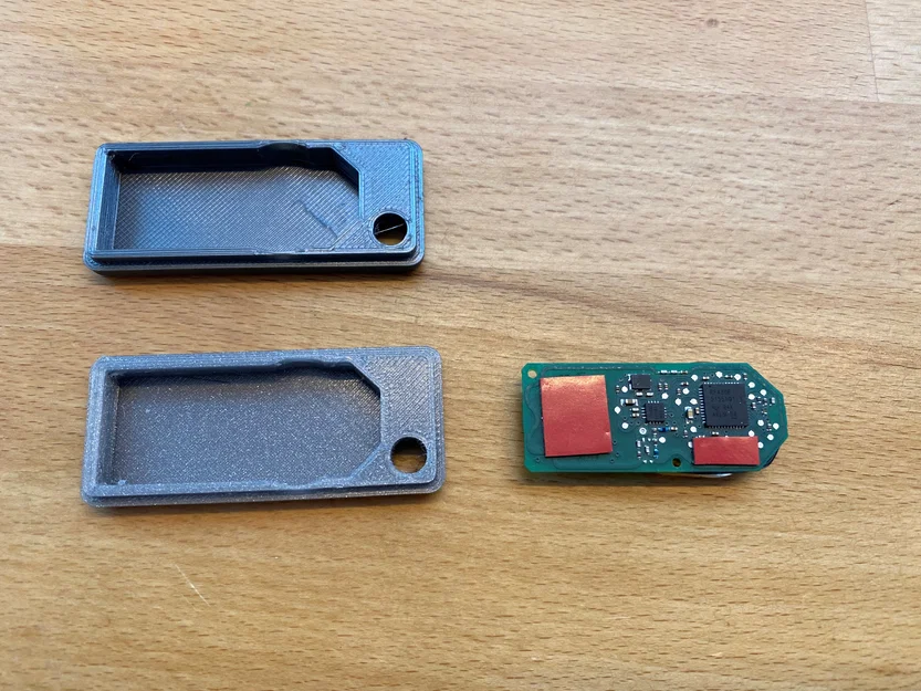 Vỏ Bọc Thay Thế Cho Chìa Khóa Mini Xe Volvo (Volvo Key Case) - Image 2