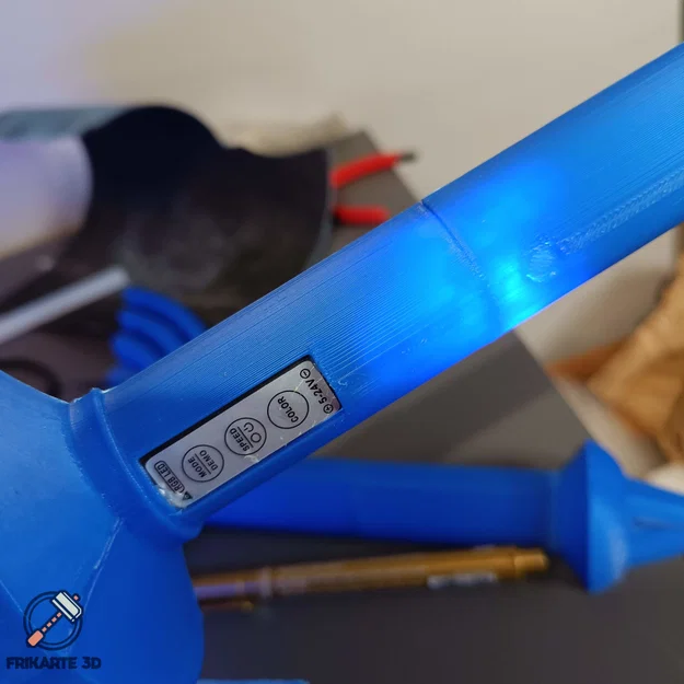 LED Zelda Master Sword Remix (Kiếm Master Sword gắn đèn LED) - Bản Remix - Image 3
