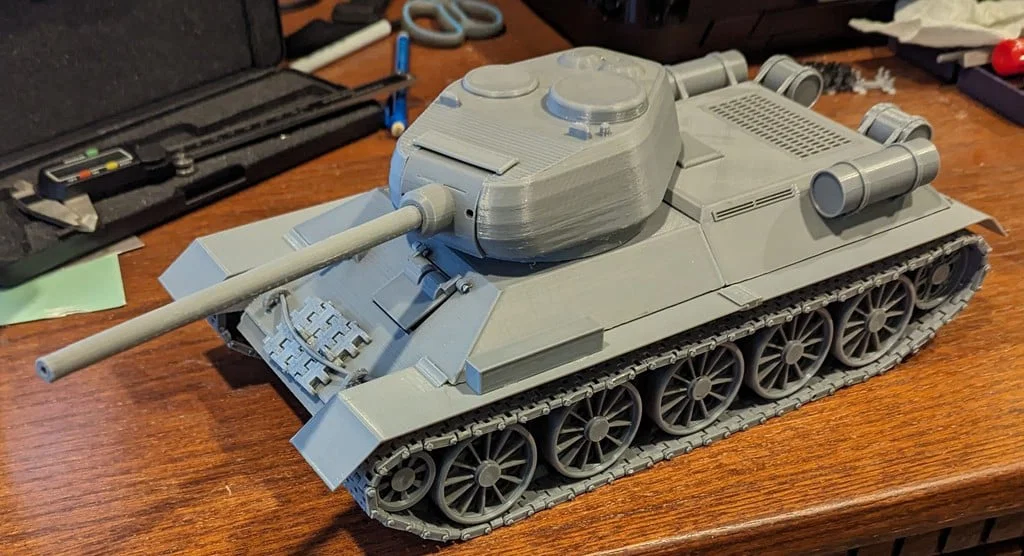 Another T34 Tank - 1/20 scale (Xe tăng T34 tỉ lệ 1/20) - Image 1