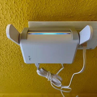 Giá treo tường router GL.iNet GL-SFT1200 (Opal)
