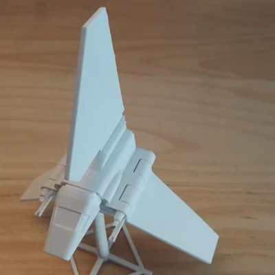 Star Wars Lambda Shuttle (Tàu con thoi Lambda-class của Đế Chế)