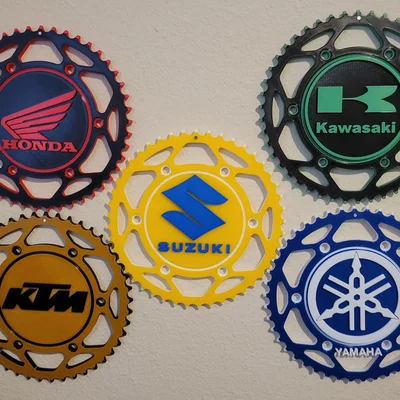 Móc treo tường dạng sprocket cho Suzuki, Honda, Kawasaki, KTM & Yamaha