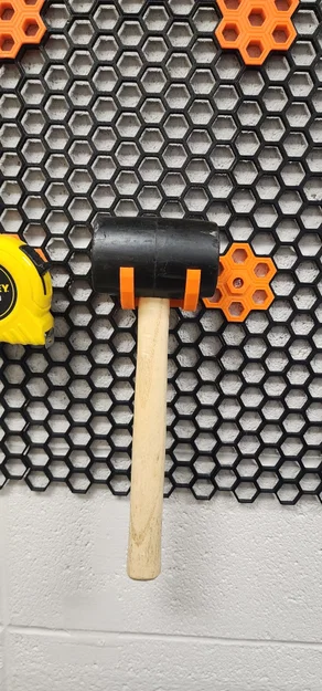 Móc treo búa cao su HSW (HSW Rubber Mallet Hanger) - Image 1