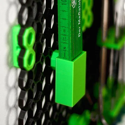 Giá treo thước gấp cho hệ thống Multiboard tiện lợi