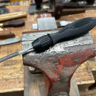 Tay cầm dũa kim khác (Another Needle File Handle)