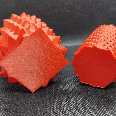 Bình hoa Fibonacci xoắn ốc in 3D: Nghệ thuật toán học cho không gian sống