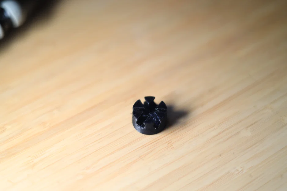 Kẹp Giữ Cáp Nam Châm Đa Năng / Cable Organizer (Parametric) - Image 2