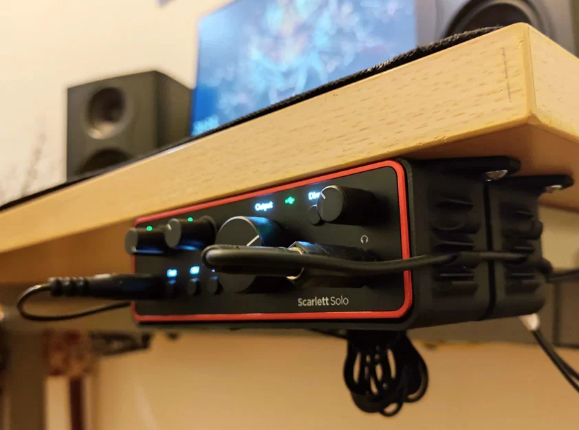 Focusrite Scarlett Solo Gen 4 - Giá treo dưới mặt bàn (Under Desk Mount) - Image 2