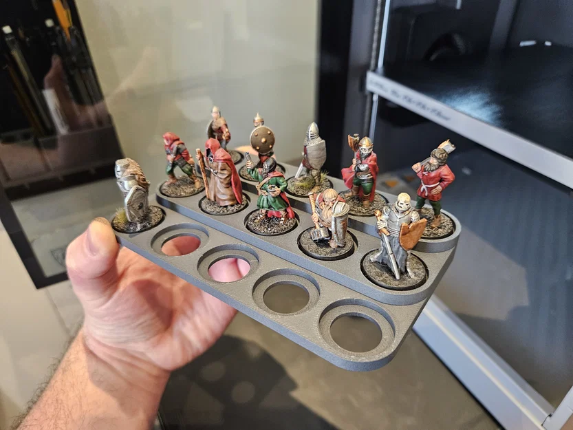 Đế trưng bày cho mini tabletop - Image 1