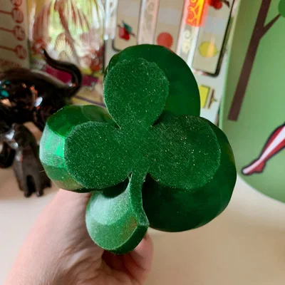 Bình hoa cỏ ba lá Shamrock (vase mode) (ĐÃ FIXED)