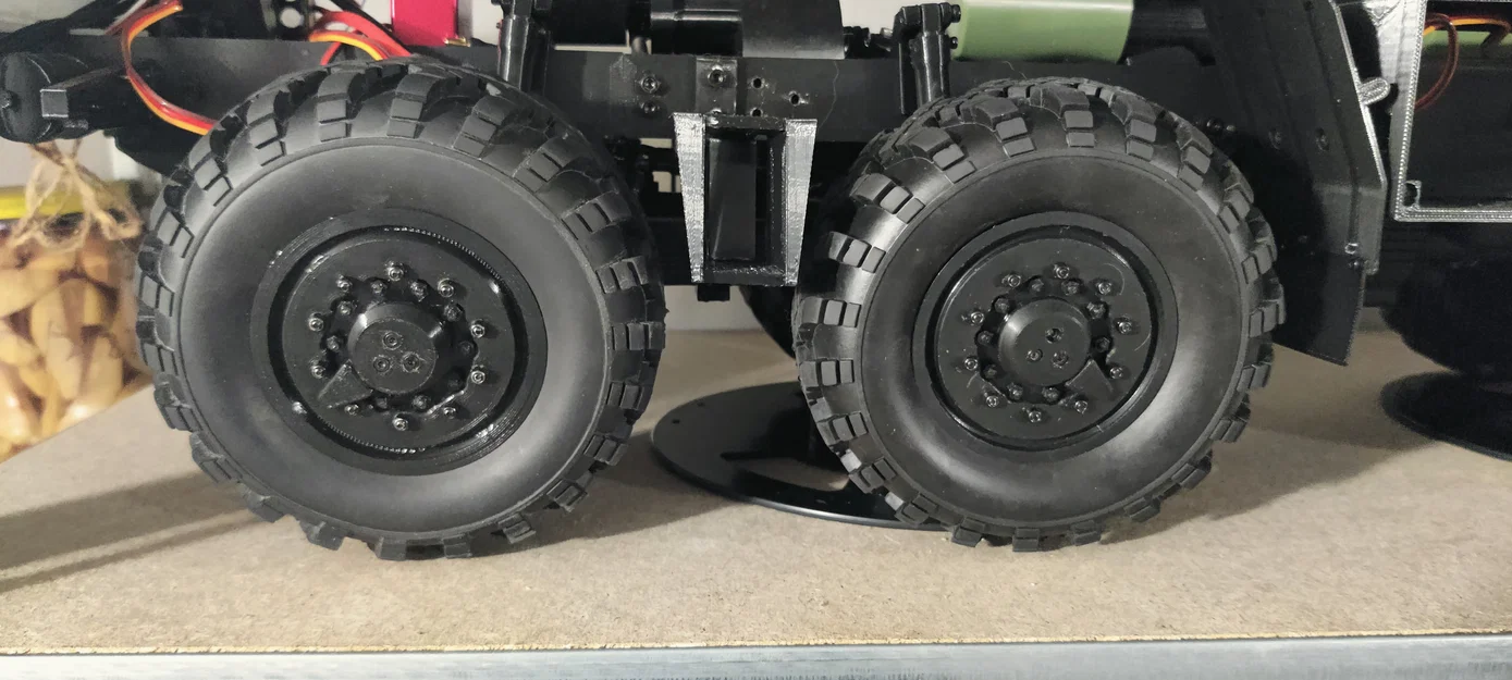 Mâm xe Beadlock in 3D cho mô hình xe tải TATRA 815VT 8x8 - Image 2