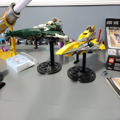 Chân đế Lego Star Wars Starfighter