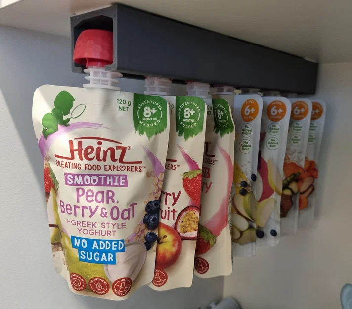 Giá Treo Lưu Trữ Túi Sữa Chua/Đồ Ăn Dặm Em Bé (Baby Food Yogurt Pouch Hanging Storage Holder) - Image 1